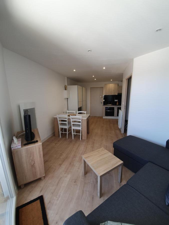 Studio Avec Vue Imprenable Sur Lac 레 장글 외부 사진